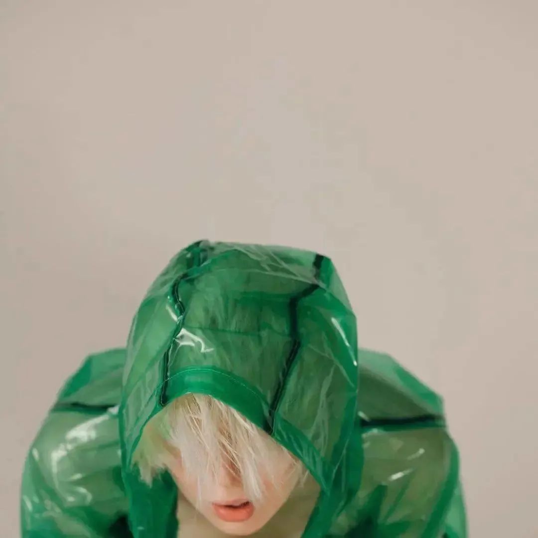 pantone-14.jpg