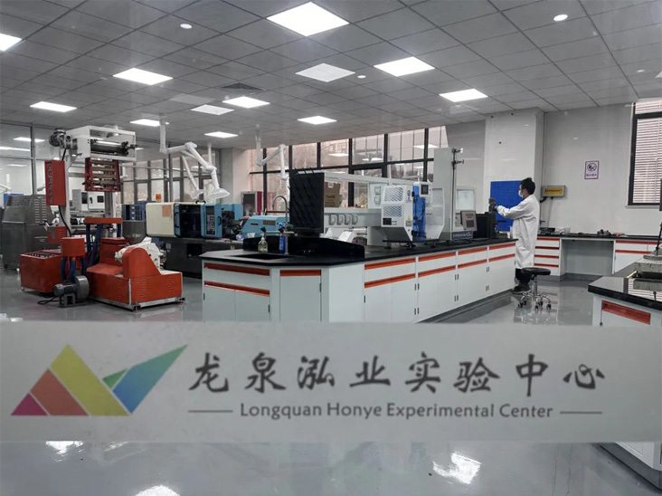 The-Role-of-Masterbatches-in-Nonwoven-Fabric-Production-1.jpg